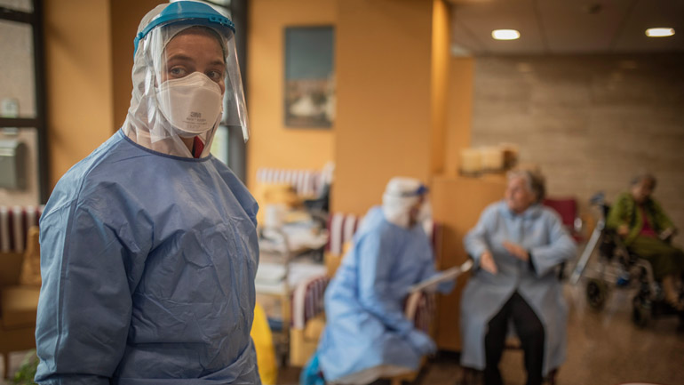 Ισπανία: 637 νεκροί το τελευταίο 24ωρο από κορωνοϊό