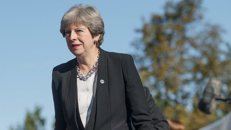 Τερέζα Μέι: Οι σκέψεις μου και οι προσευχές μου βρίσκονται με τον Μπόρις Τζόνσον και την οικογένειά του