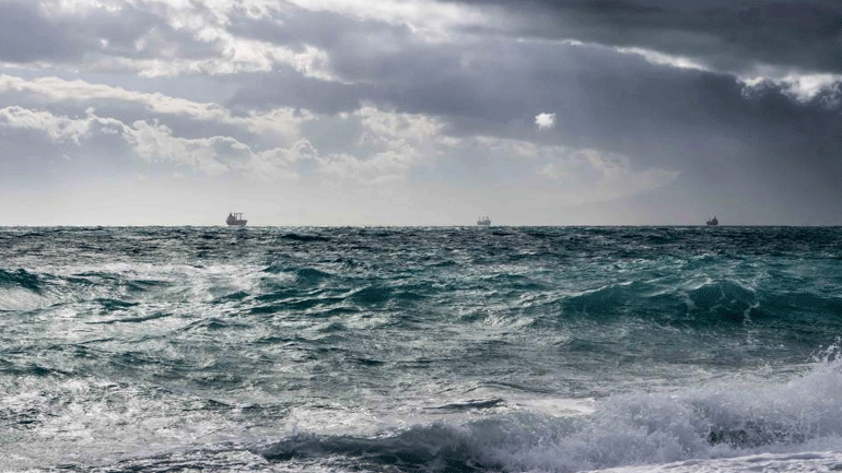 Προβλήματα στις ακτοπλοϊκές συγκοινωνίες λόγω ισχυρών ανέμων