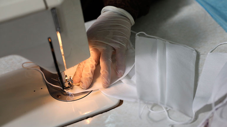 Σχεδόν 3.900 νεκροί στο Ιράν από τον νέο κορωνοϊό