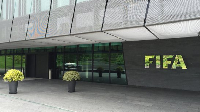 FIFA: Οι θέσεις και οι αλλαγές για τα συμβόλαια και τις μεταγραφικές περιόδους