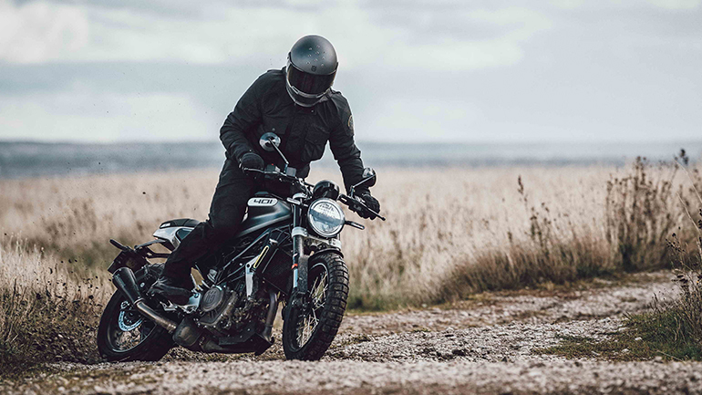 Husqvarna Svartpilen & Vitpilen 2020: Φρεσκάρισμα όλης της γκάμας Husqvarna Svartpilen & Vitpilen 2020: Φρεσκάρισμα όλης της γκάμας