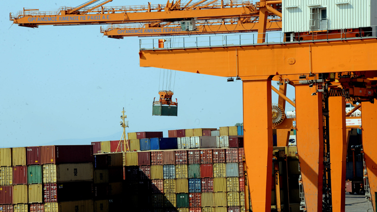 Τα τρόφιμα κράτησαν ψηλά τις ελληνικές εξαγωγές τον Φεβρουάριο