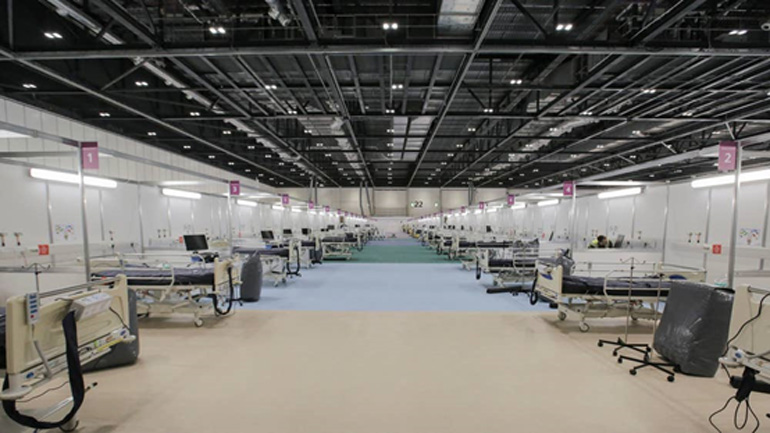 Εισήχθησαν οι πρώτοι ασθενείς στο νοσοκομείο που οργανώθηκε μέσα σε εννέα ημέρες στο Λονδίνο Εισήχθησαν οι πρώτοι ασθενείς στο νοσοκομείο που οργανώθηκε μέσα σε εννέα ημέρες στο Λονδίνο