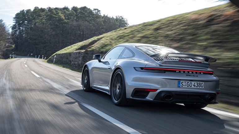 Το έξυπνο σύστημα της Porsche 911 Turbo S