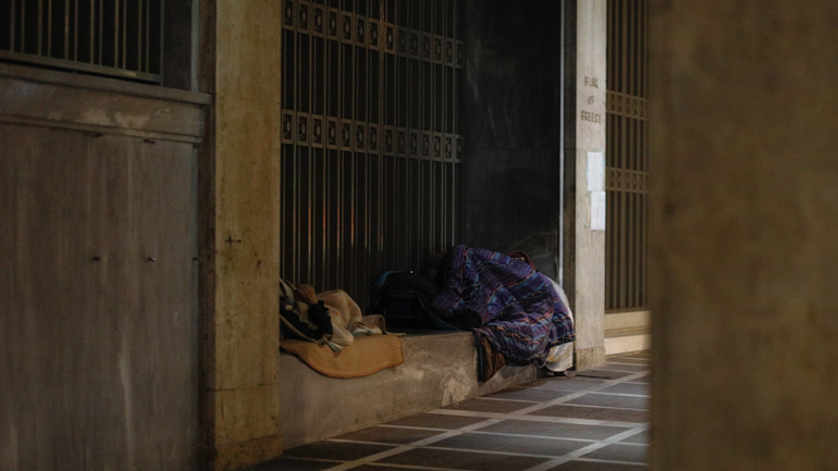 Κλιμάκιο ΕΟΔΥ στη νέα δομή Υποδοχής Αστέγων του δήμου Αθηναίων