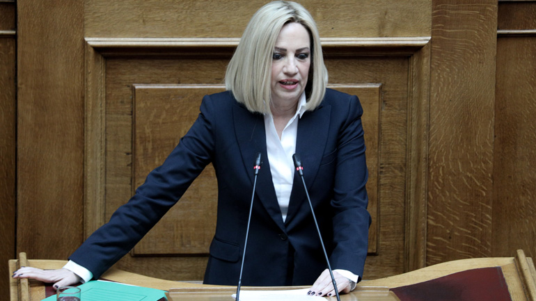 Γεννηματά: Να αποφασιστεί η μείωση της ύλης των Πανελλήνιων Εξετάσεων τώρα