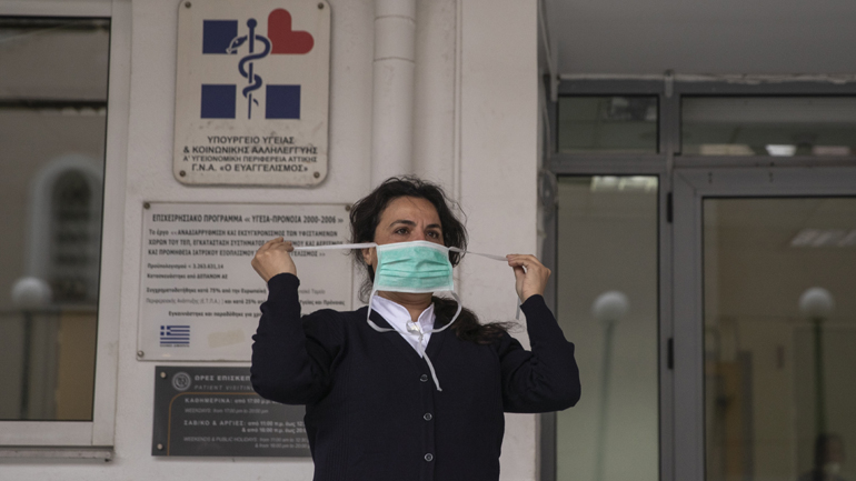 Την Παρασκευή η καταβολή του έκτακτου επίδοματος σε εργαζόμενους του κλάδου υγείας