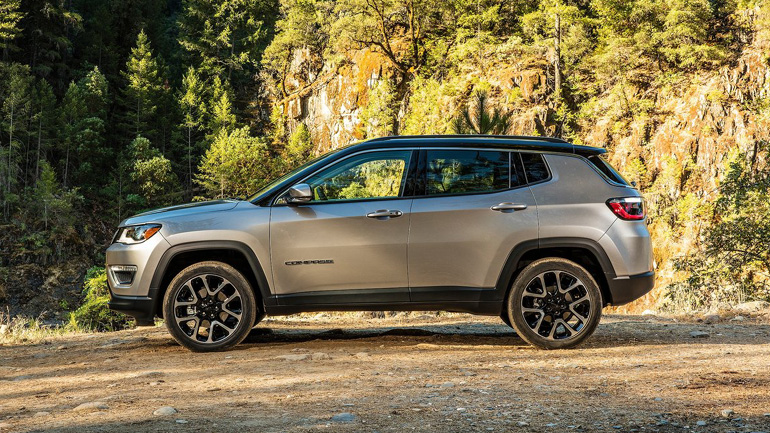 Έχει επιβλητική εμφάνιση, ξεχωριστό στυλ και πλούσιο εξοπλισμό