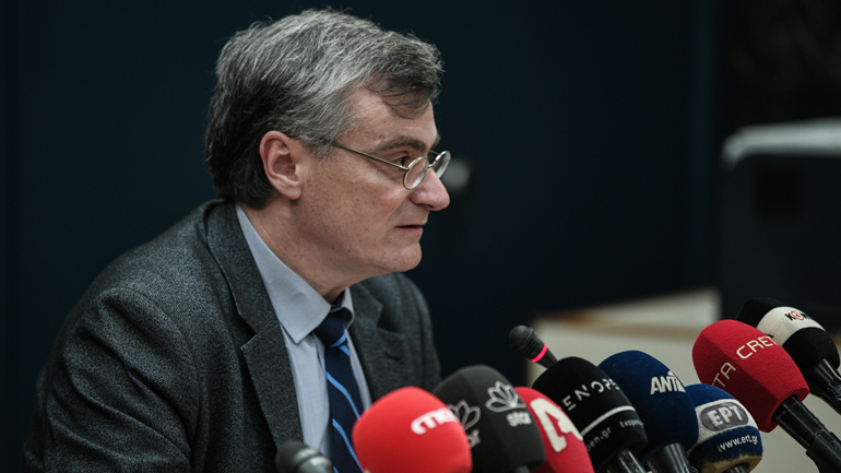 Τσιόδρας: Οι κίνδυνοι από τη χρήση μάσκας