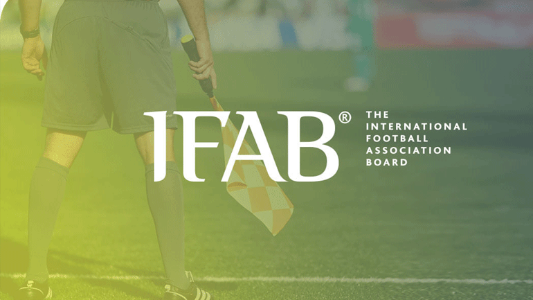IFAB: Αλλαγές στον κανονισμό για το χέρι, νέο πρωτόκολλο VAR και υπόσχεση για αλλαγές στο οφσάιντ