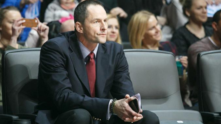 Aντιπρόεδρος στους Μπουλς ο Καρνισόβας