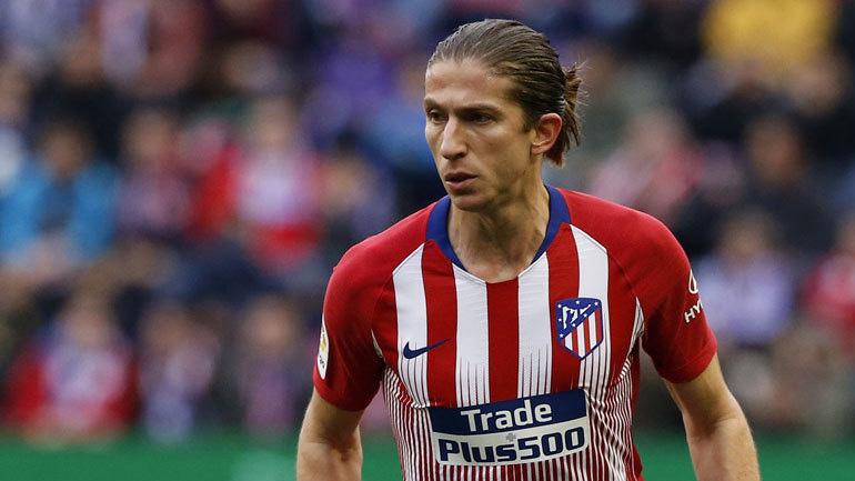 Φελίπε Λουίς: «Πάντα κλωτσούσα τον Μέσι για τον σταματήσω»