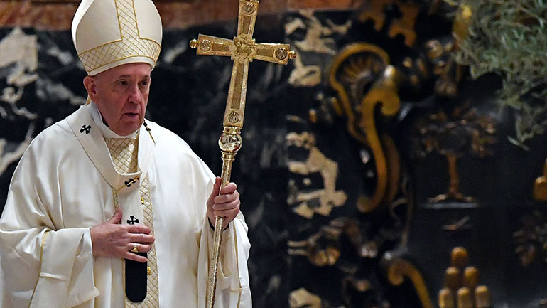 Ο πάπας Φραγκίσκος στη λειτουργία της Μεγάλης Πέμπτης εξήρε τους «άγιους της διπλανής πόρτας» Ο πάπας Φραγκίσκος στη λειτουργία της Μεγάλης Πέμπτης εξήρε τους «άγιους της διπλανής πόρτας»