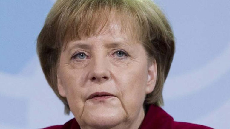Η Μέρκελ απορρίπτει και πάλι τα ομόλογα κορονοιού