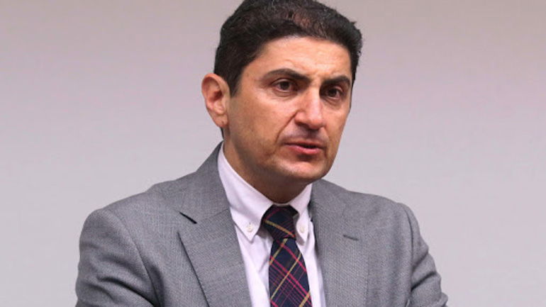 Ετοιμάζει πραξικόπημα ο Λευτέρης Αυγενάκης;