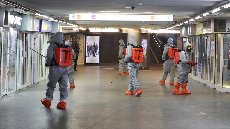 Πολωνία: Θα χαλαρώσουν κάποιοι περιορισμοί μετά το Πάσχα