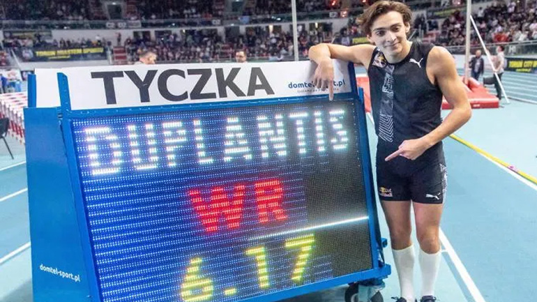 Στίβος: Ο αριθμός «bib» του Ντουπλάντις πουλήθηκε 2.800 ευρώ