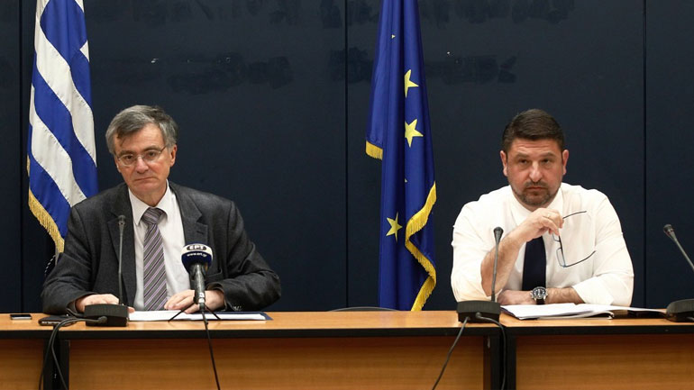 Στη Λάρισα μεταβαίνουν Χαρδαλιάς, Τσιόδρας, Λιβάνιος για τον οικισμό Ρομά