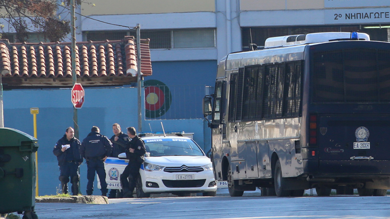 Στη Λάρισα Χαρδαλιάς, Τσιόδρας και Λιβάνιος – Κρίσιμη η κατάσταση στον οικισμό Ρομά