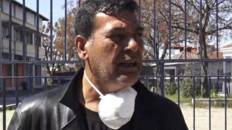 Πρόεδρος Ρομά Θεσσαλίας: «Λόγω κορωνοϊού, δεν μπορούμε να κλέψουμε και να ζητιανέψουμε» Πρόεδρος Ρομά Θεσσαλίας: «Λόγω κορωνοϊού, δεν μπορούμε να κλέψουμε και να ζητιανέψουμε»