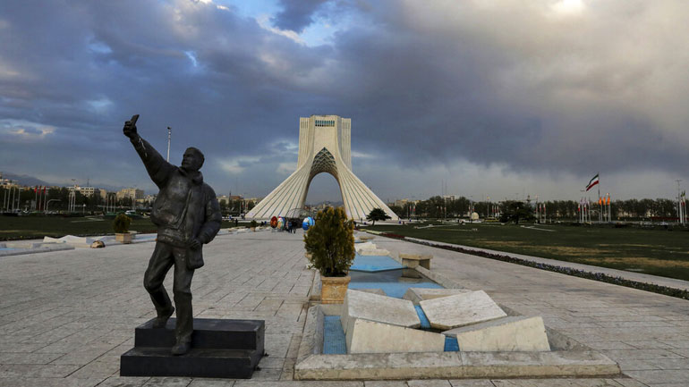 Ιράν: Ο πρόεδρος Ροχανί καλεί τους πολίτες να σεβαστούν τα πρωτόκολλα για την υγεία