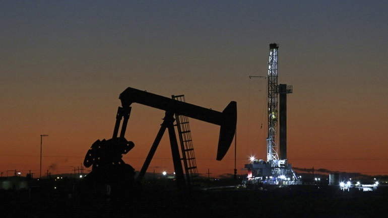 Ρωσία, ΗΠΑ και Σαουδική Αραβία στηρίζουν την απόφαση για μείωση της παραγωγής πετρελαίου