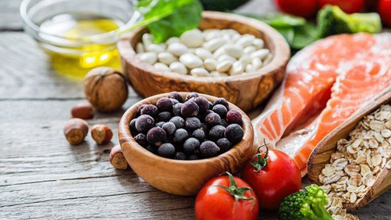 Η σωστή διατροφή είναι η ασπίδα κατά των ιών