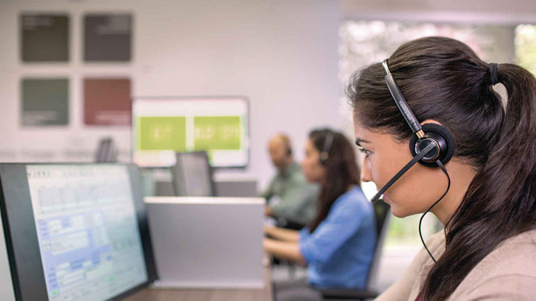 Χιλιάδες κλήσεις στις τράπεζες από ιδιώτες