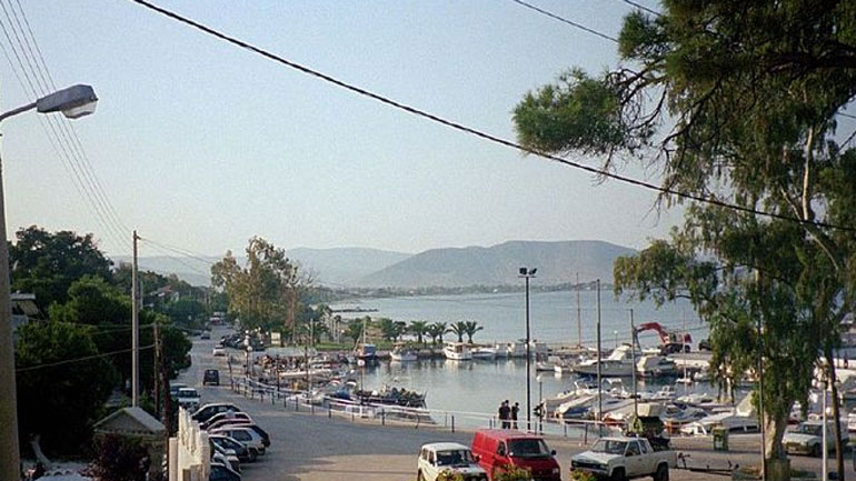 Κορωνοϊός: Ανησυχία για «εισβολή» παραθεριστών σε Ραφήνα, Νέα Μάκρη και Μαραθώνα