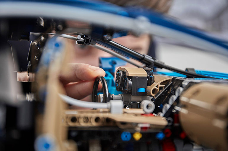 Απίστευτες λεπτομέρειες...