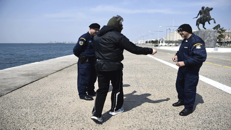 Θεσσαλονίκη: Αίτημα για παράταση της απαγόρευσης κυκλοφορίας στη Νέα Παραλία