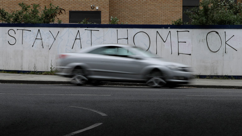 Βρετανός ΥΠΕΞ: Το σχέδιο λειτουργεί, αλλά είναι νωρίς για να αλλάξουν τα μέτρα για την πανδημία