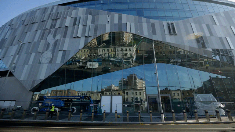 Έκανε πίσω  η Τότεναμ – Θα πληρώσει κανονικά όλο το προσωπικό της