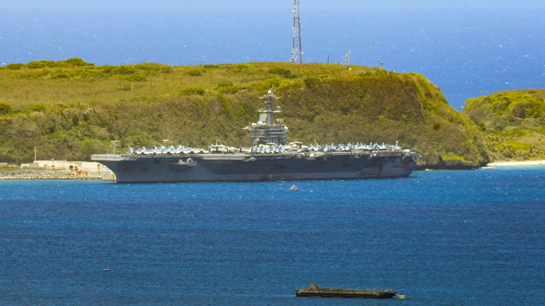 ΗΠΑ: Κατέληξε ένας από τους ναύτες του αεροπλανοφόρου – Είχε προσβληθεί από τον κορωνοϊό