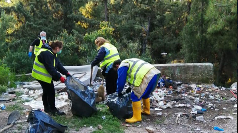 Ο Δήμος Αθηναίων ομορφαίνει τον λόφο του Στρέφη