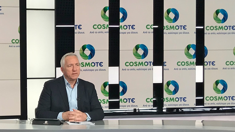 COSMOTE: «Τα δίκτυα της χώρας αντέχουν»