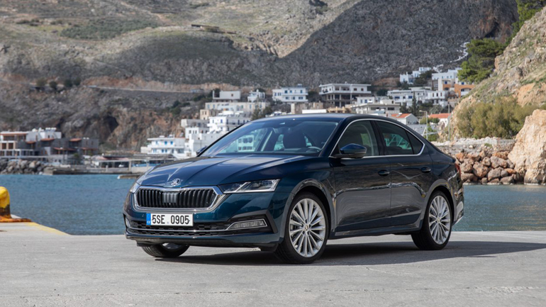 Οι πρώτες φωτογραφίες της νέας Skoda Octavia από την Κρήτη