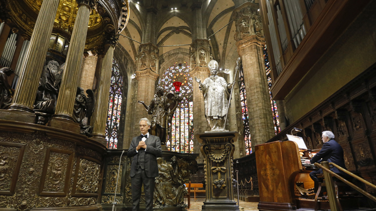 Ρεκόρ στο YouTube για τη συναυλία Μποτσέλι στον άδειο καθεδρικό του Μιλάνου