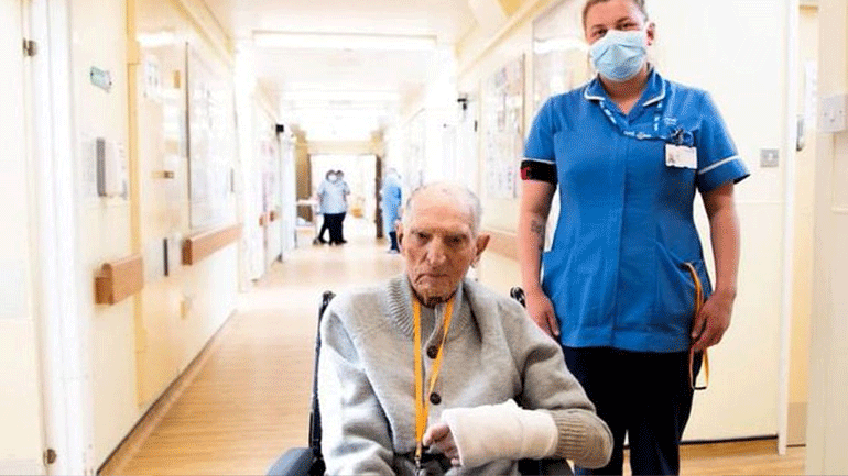 Αγγλία: Νίκησε τον κορωνοϊό 99χρονος φίλαθλος της Λίβερπουλ!