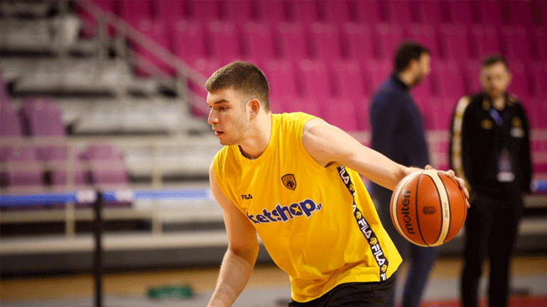 AEK: Δηλώνει συμμετοχή στο ντραφτ του ΝΒΑ ο Ρογκαβόπουλος