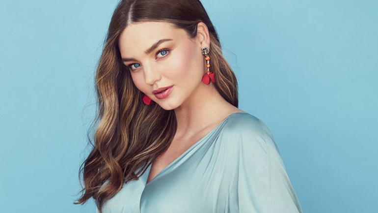Το αγαπημένο φυσικό υλικό της Miranda Kerr για τέλεια μαλλιά