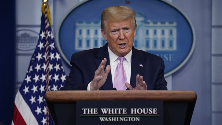 Ο Ντόναλντ Τραμπ απειλεί να αναστείλει τη λειτουργία του Κογκρέσου για να επιβάλλει διορισμούς αξιωματούχων