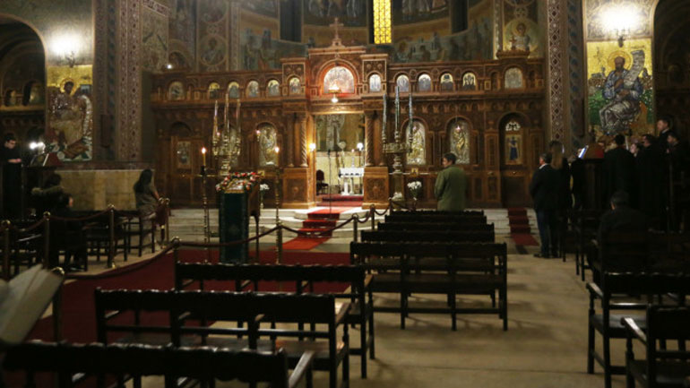 Διαδικτυακές προσκλήσεις για «ιερό αντάρτικο» και μαζική έξοδο στους δρόμους