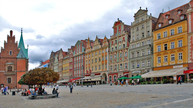 Η Πολωνία ανοίγει και πάλι πάρκα και δάση