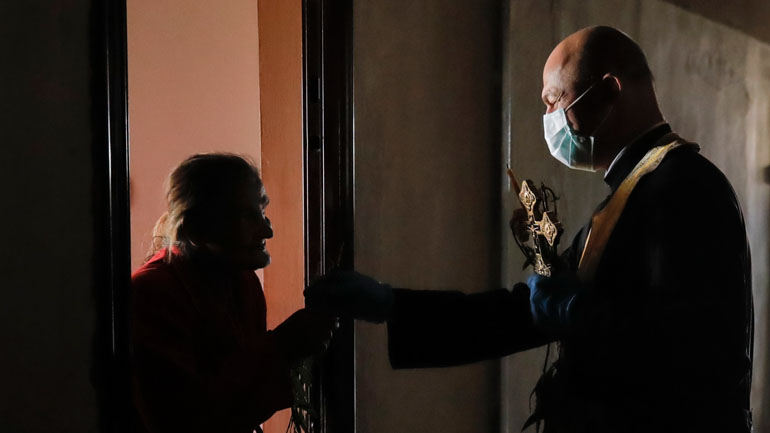 Κένυα: Ιερέας κατηγορείται για «εξ αμελείας διάδοση» του κορωνοϊού επειδή δεν τήρησε την καραντίνα