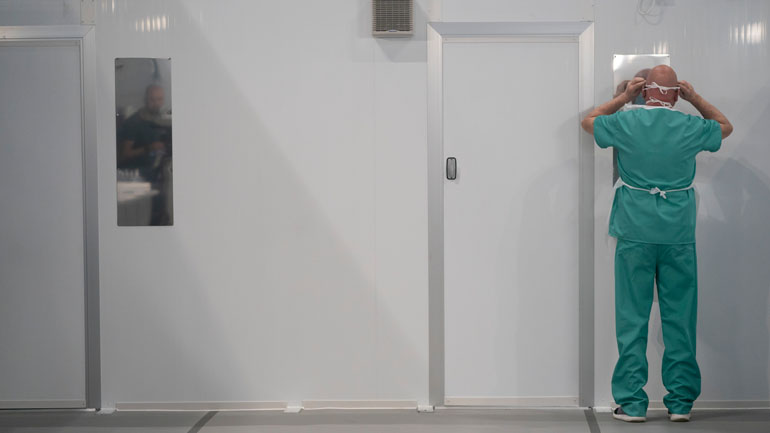 Ολλανδία: 1.235 νέα κρούσματα κορωνοϊού και 144 νέοι θάνατοι