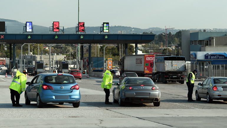 Σε “κόκκινο” συναγερμό η ΕΛΑΣ για τους ανυπάκουους