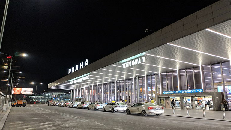 Πράγα: Απέτρεψαν κυβερνοεπιθέσεις κατά του αεροδρομίου και ενός περιφερειακού νοσοκομείου