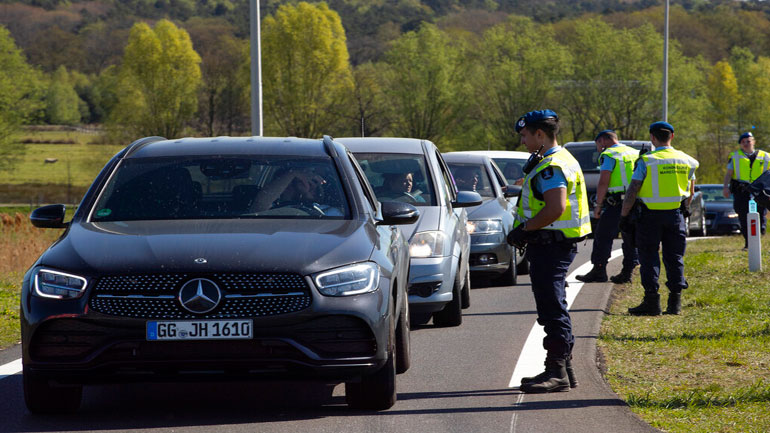 Ολλανδία: 1.140 νέα περιστατικά μόλυνσης και 142 επί πλέον θάνατοι